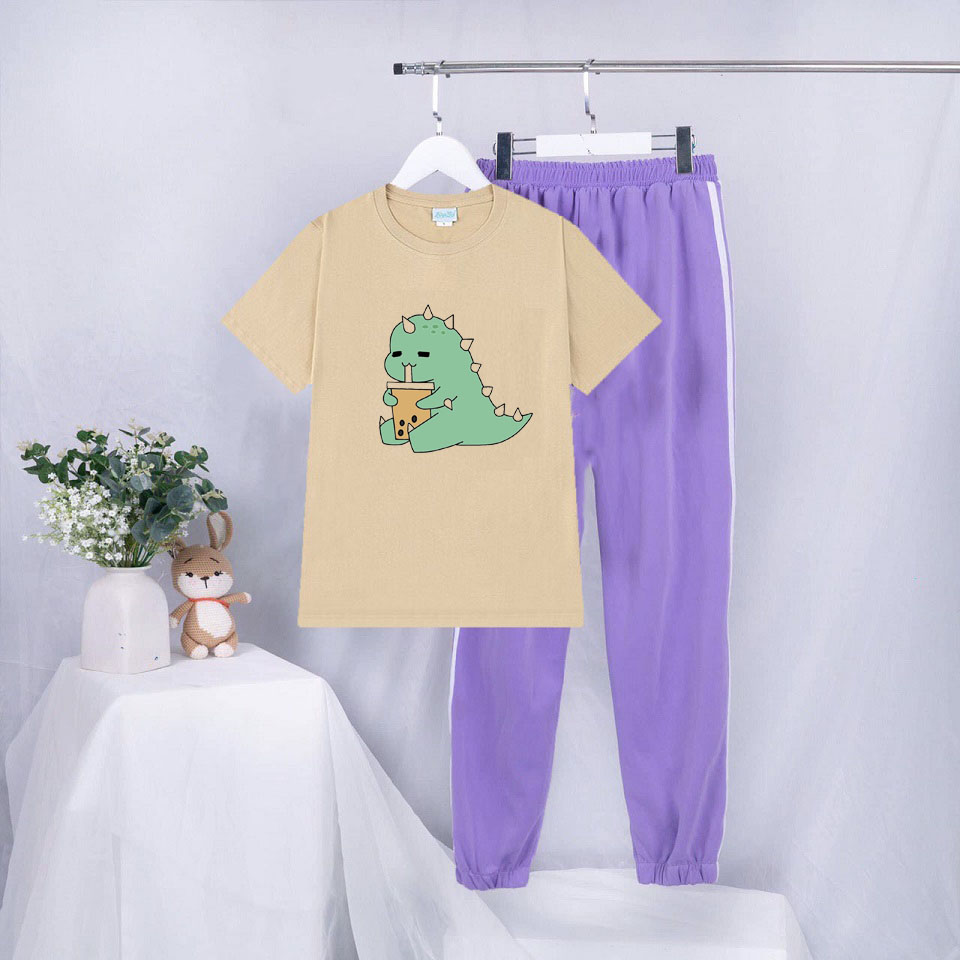 Sét Bộ Đồ Quần Áo Thời Trang Uzlzzang Nữ Ngắn Tay Mùa Hè Siêu Xinh Cute Mặc Đi Chơi Dạo Phố, Áo Da Cotton In Hoạt Hình 3D Khủng Long Trà Sữa Quần Thun Sọc Bo Gấu Phong cách