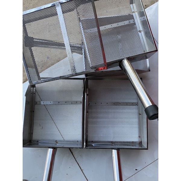 Ki sàn phân gà nòi gà tre inox ray sàn phân gà đá sàn cát inox dọn phân chuồng gà