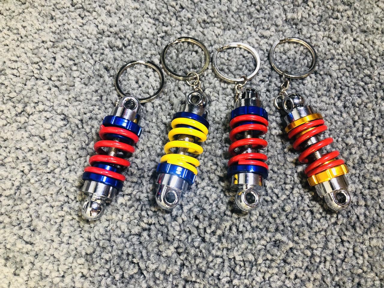 Móc chìa khóa hình cây phuộc (hợp kim nguyên khối)màu ngẫu nhiên (Racing Mall)