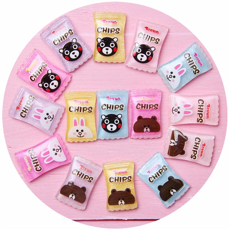 Sticker jibbitz gắn dép súc Croc hình kẹo Brown Bear Chips