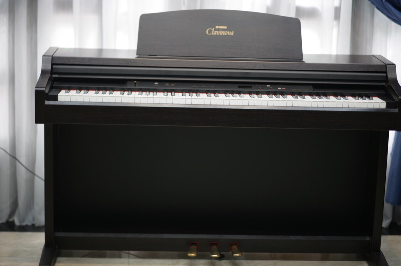 [HCM]Đàn Piano Điện Yamaha Clp 820 - Tặng Ghế Cao Cấp.