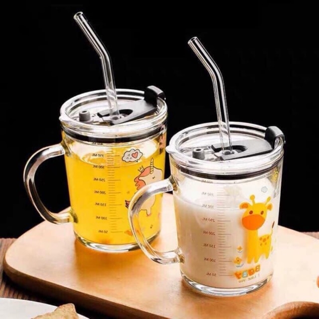 Cốc pha sữa thủy tinh chia vạch có nắp và ống hút 350ml