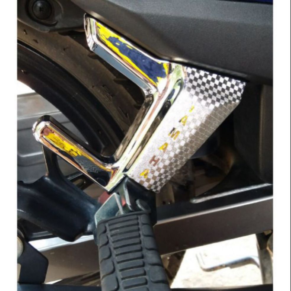 ốp gác chân sau mạ Crom cho JUPITER fi