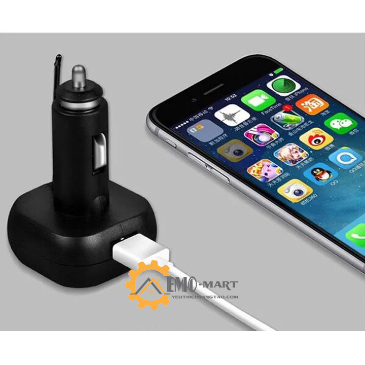 Tẩu sạc điện thoại kiêm đồng hồ đo điện áp, nhiệt độ trên ô tô V2