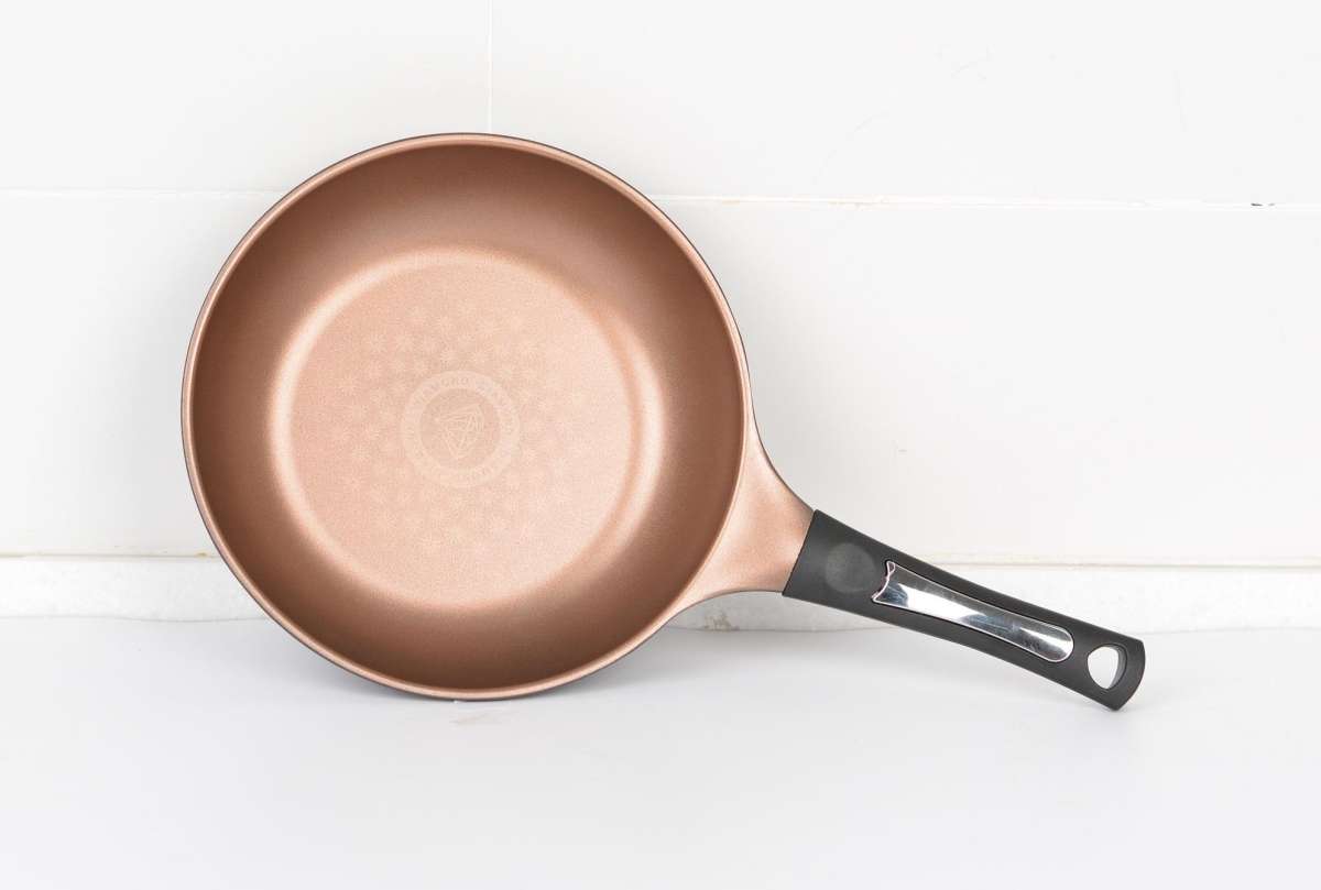 Chảo chống dính kim cương HappyCook 24cm KCFP-24
