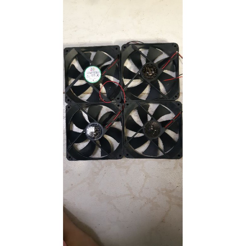 Quạt dc 12v 12cm 0.3a- 0.4a