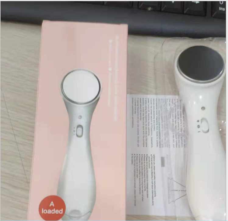 [HCM]MÁY MASSAGE MẶT BẰNG ION  CHO 1 LÀN DA KHỎE ĐẸP(tặng kèm pin)