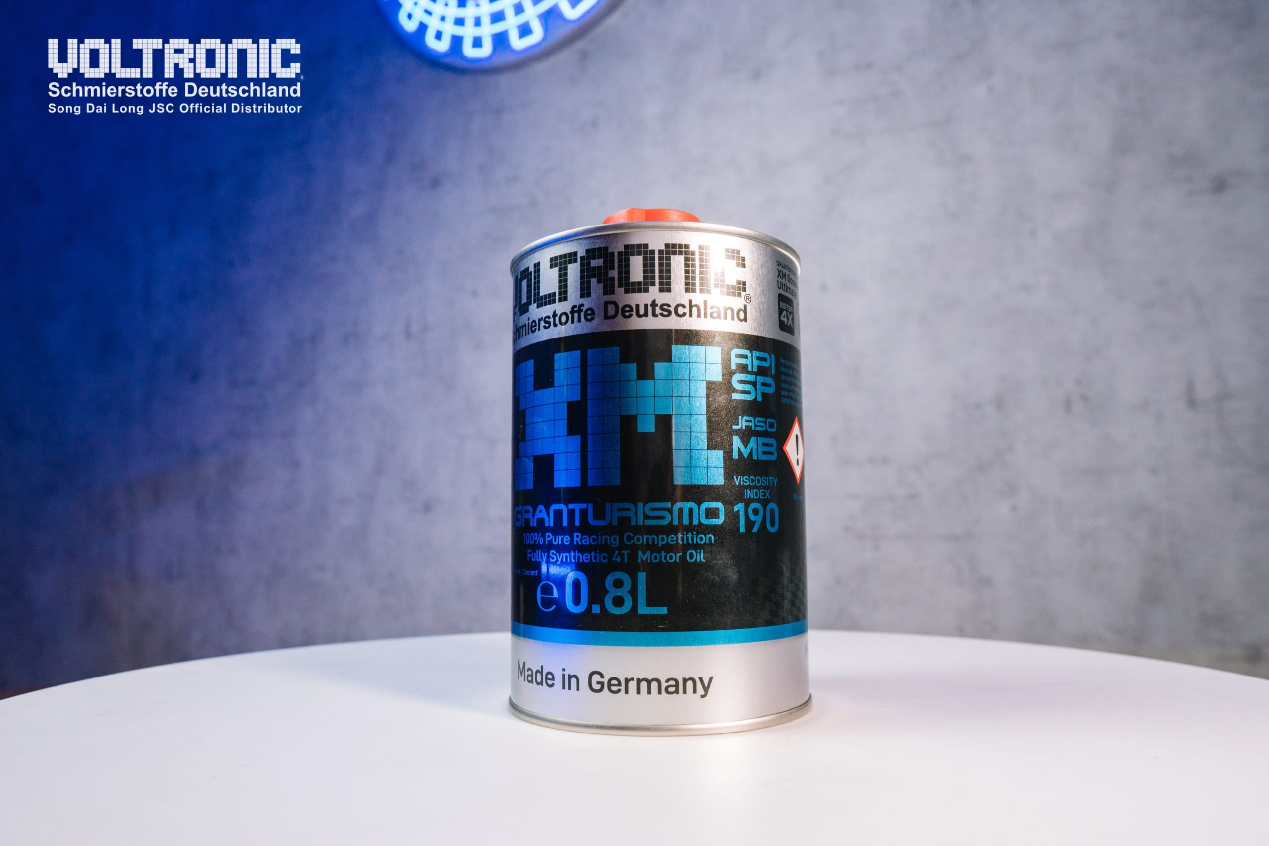 Nhớt biến thiên cao cấp tay ga VOLTRONIC XM Scooter 4T Ultimate " kèm nhớt hộp số "