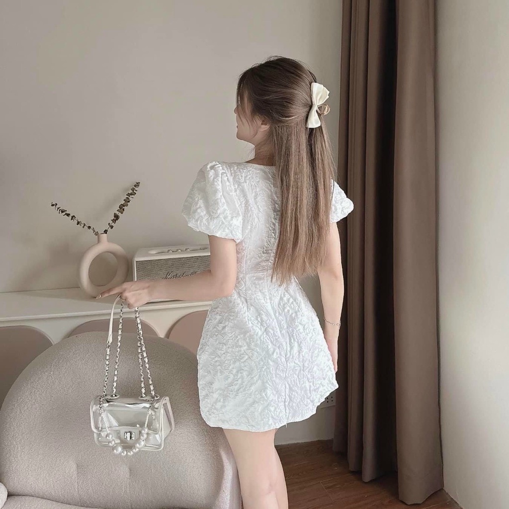 Đầm - váy xốp hoa cộc tay cúp ngực ngắn tay bồng dáng ngắn nâng ngực