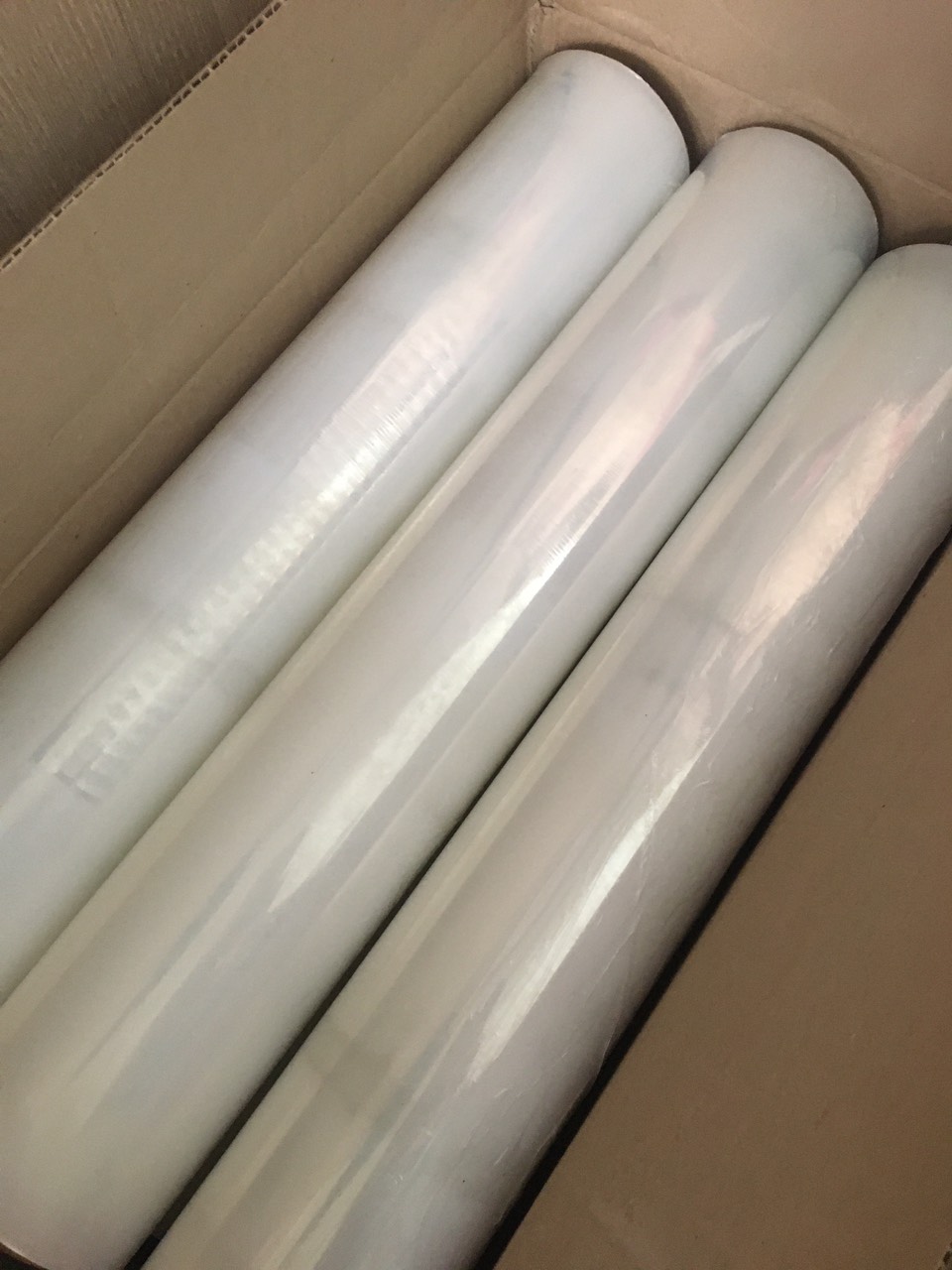 Màng bọc quấn hàng 2kg 50cm, Lõi mỏng tiết kiệm, dẻo dai, tiên lợi, dùng bọc hàng hóa, phụ kiện, nội thất , bọc vali du lịch