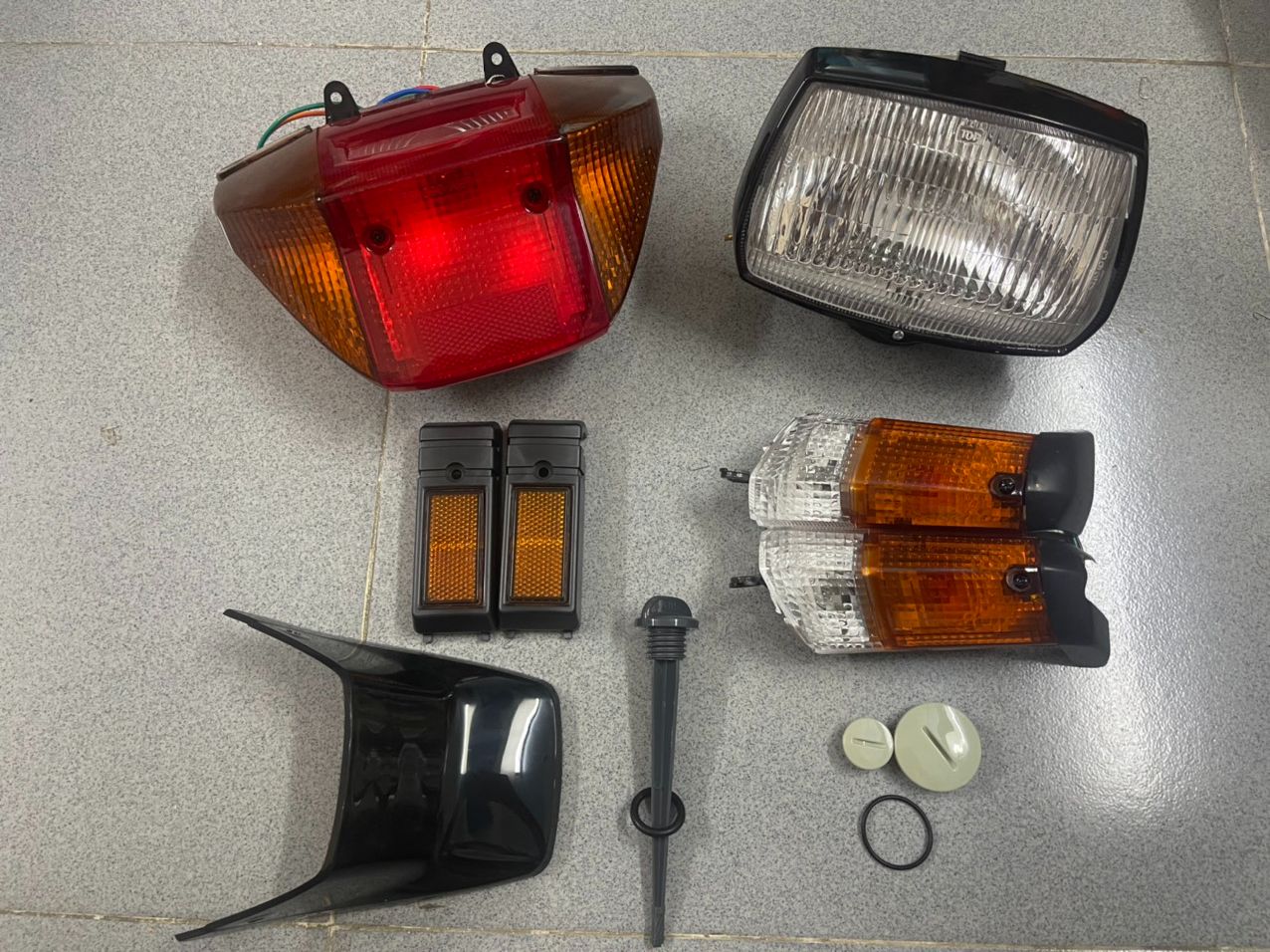 Combo Pha đèn  Dream thái - 7 món + đuội bóng vòng đèn nhựa ( toàn bộ hàng loại 1 không bị ố vàng )