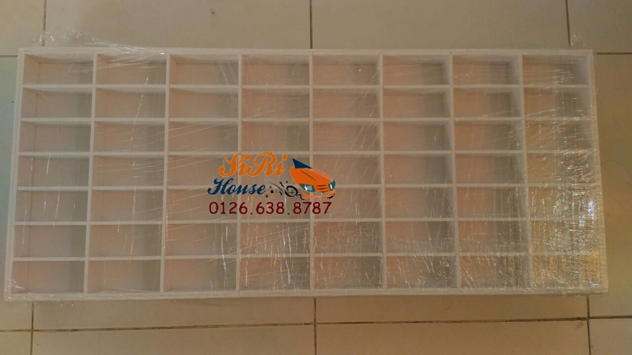 Kệ trưng bày xe mô hình 1:64 gồm 56 ô