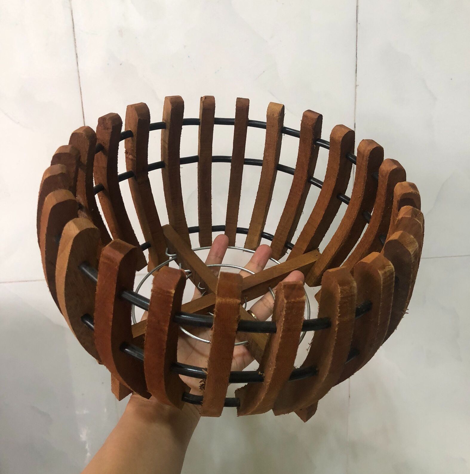 Chậu gỗ trồng lan Nhân Hưng gỗ sao mẫu bí kích thước 20cm, 25cm, 30cm