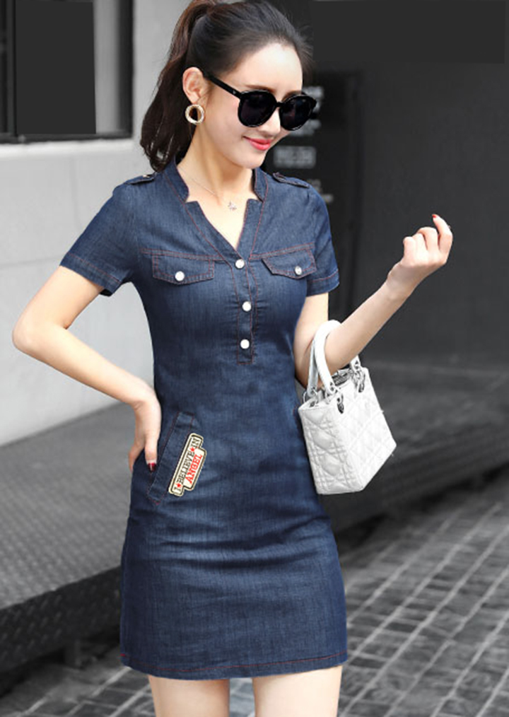 Đầm jean nữ thêu logo túi ôm body