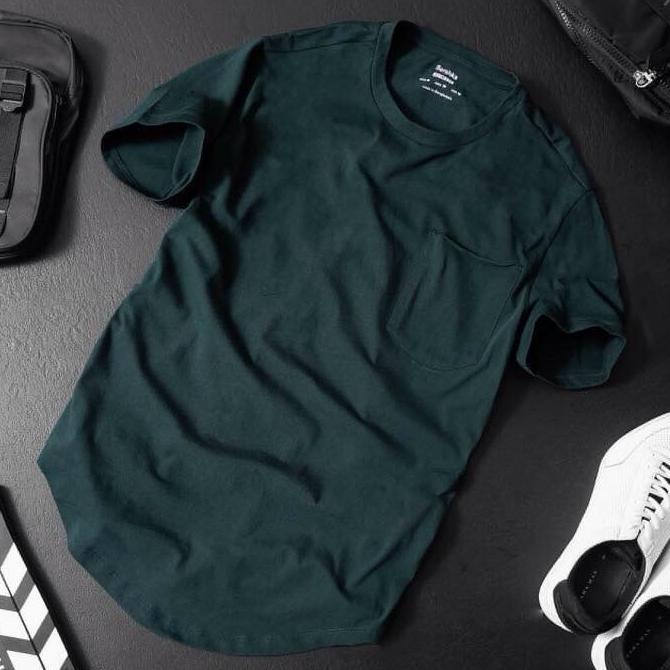 Áo thun nam cổ tròn vạt bầu có túi