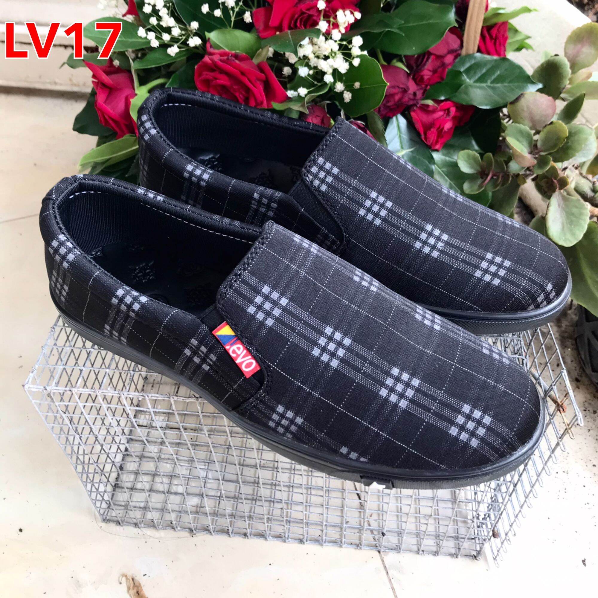 Giày lười vải nam mẫu mới.. đế cao su mềm.mã LV17.màu xám đen .sang trọng lịch lãm