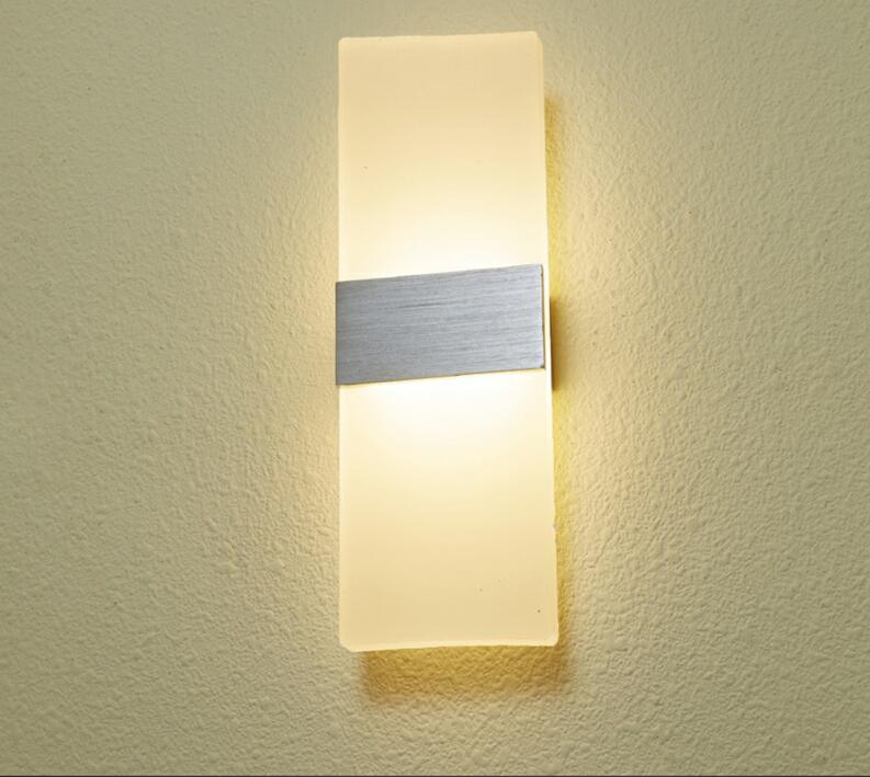 Đèn LED Pearl gắn tường phong cách hiện đại, độc đáo.