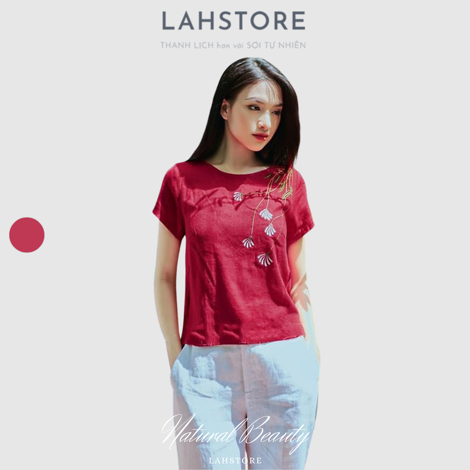 Áo cộc tay vải linen thêu hoa cổ tròn LAHSTORE