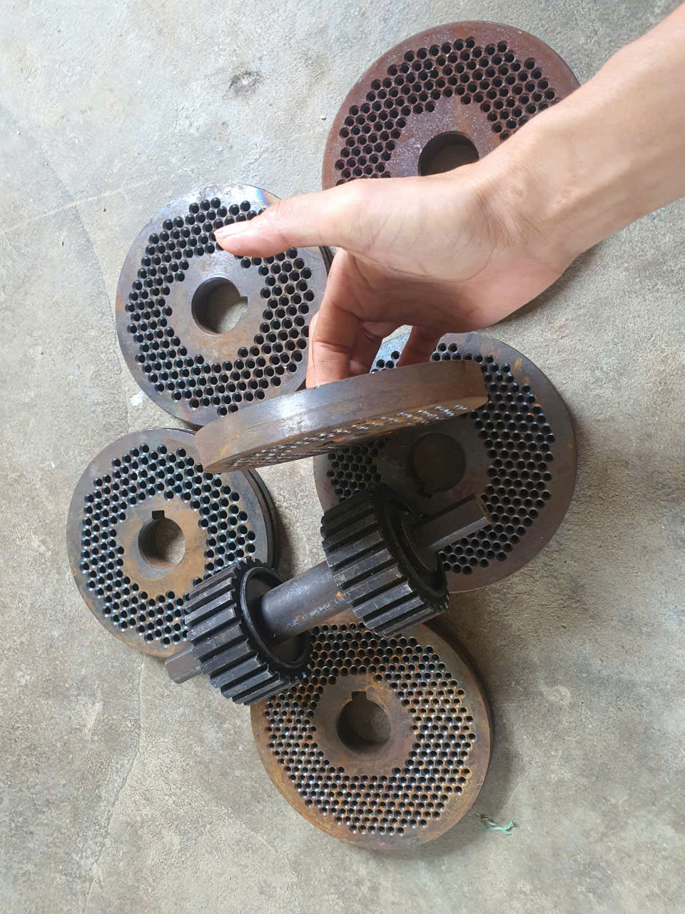 Xàng Ép Cám 3LY Kích Thước 13.8CM Trục 2,5CM