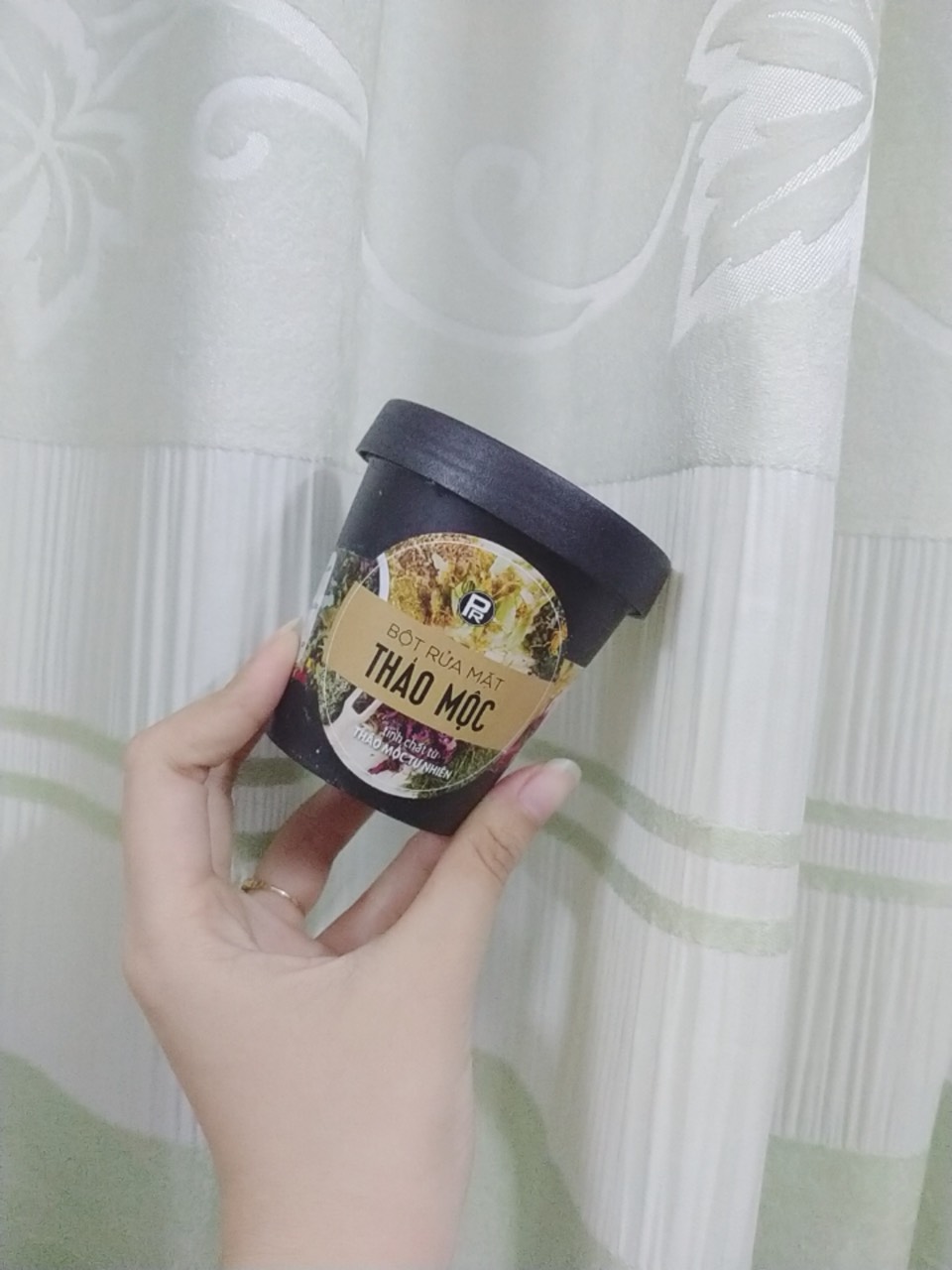 Bột rửa mặt Thảo Mộc