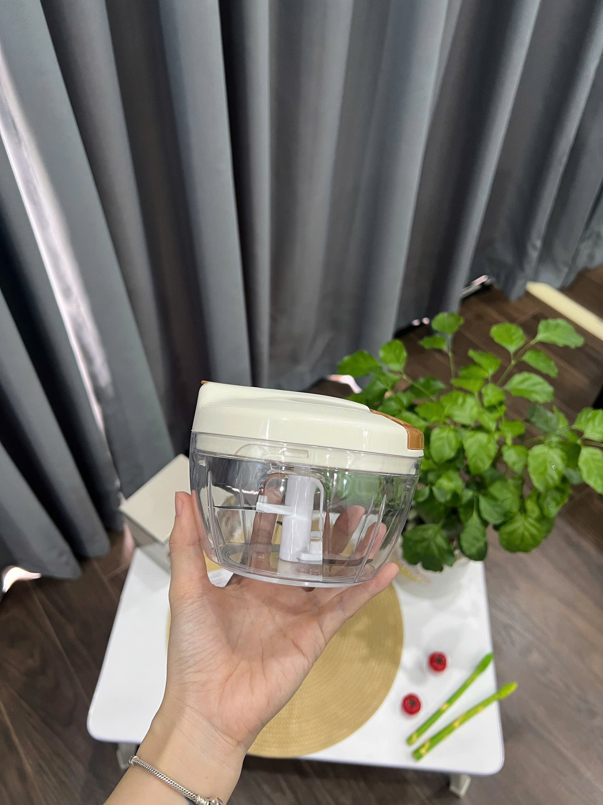 Máy Xay Tỏi Ớt Mini Kailer – Cối Xay Kéo Tay Tiện Lợi, Nhựa Cao Cấp, Lưỡi Inox Bền