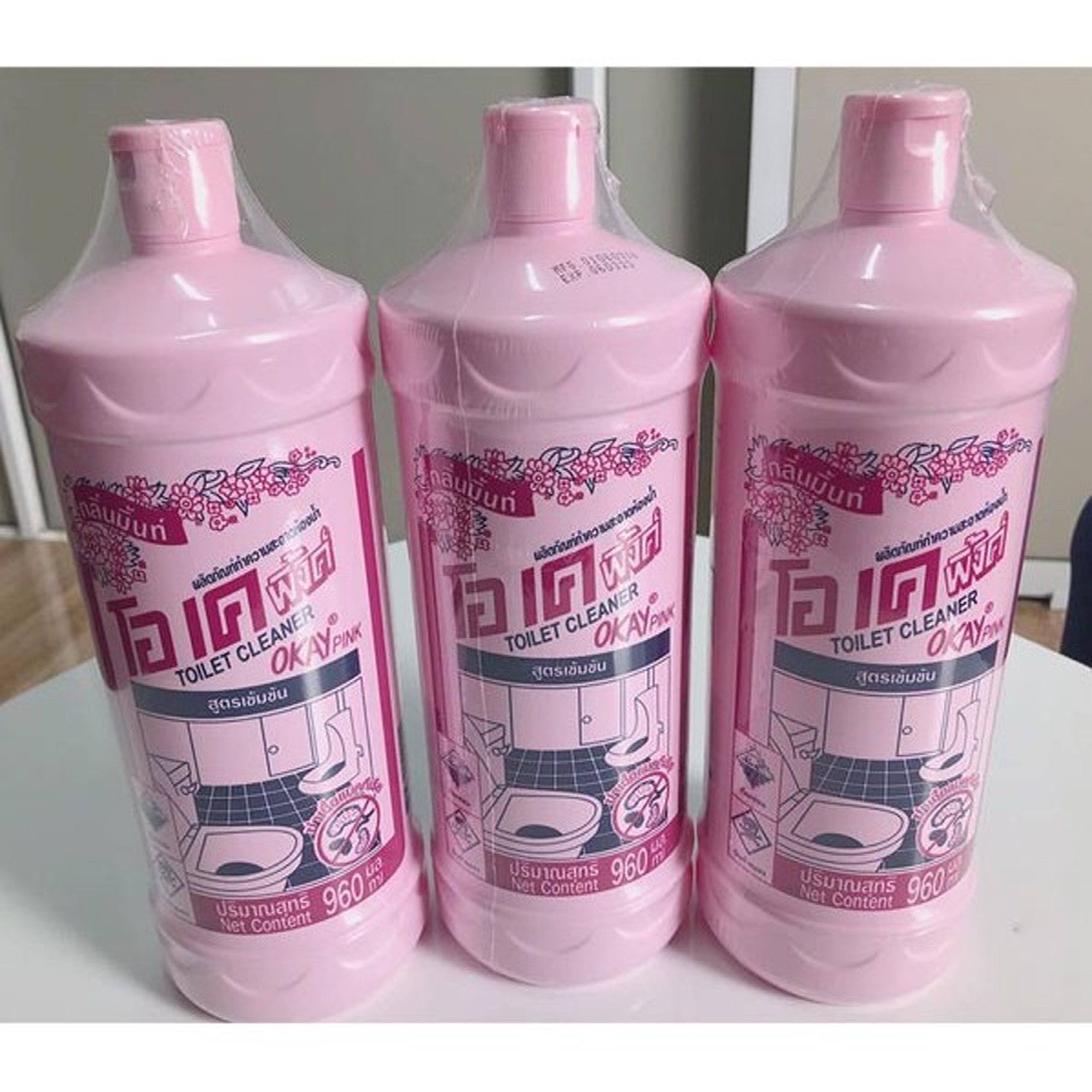 [HCM]Nước tẩy rửa toilet Okay chai 960ml Thái Lan