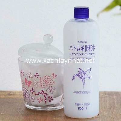 Nước Hoa Hồng ý dĩ Naturie Skin Conditioner Nhật bản 500ml chính hãng