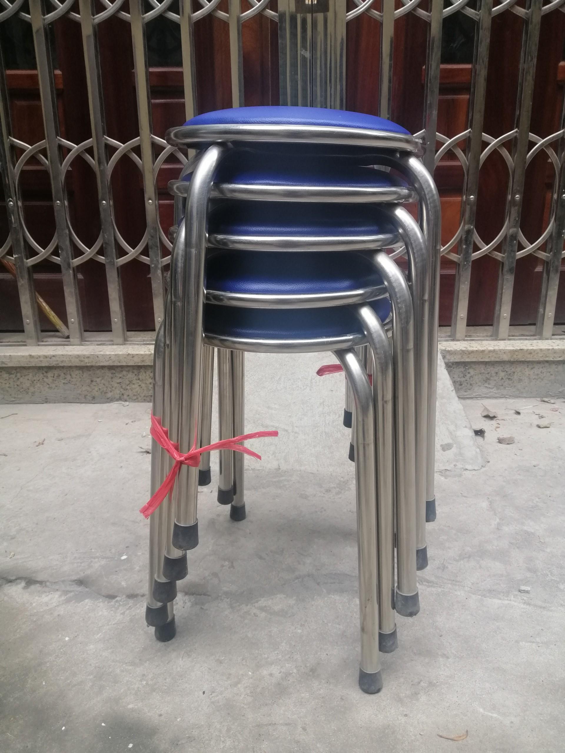 Bộ 5 ghế inox chân thẳng bọc nệm dầy dặn, chắc chắn