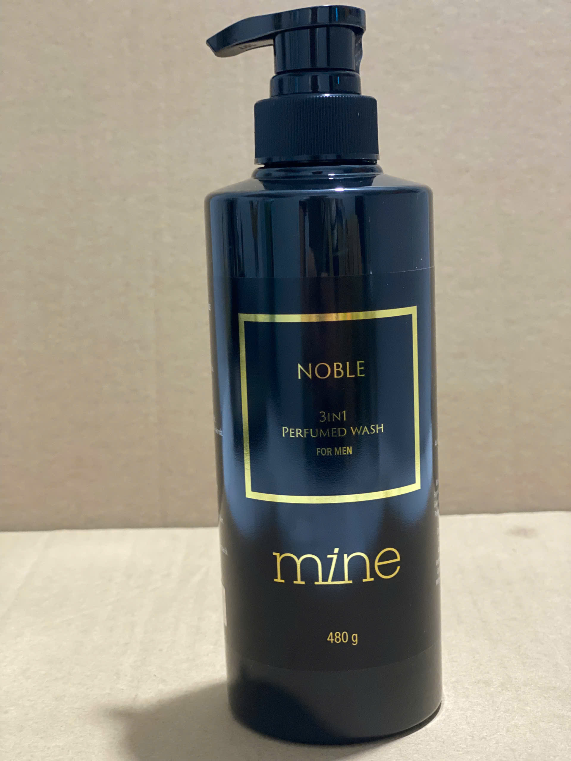 Gel Tắm Gội Hương Nước Hoa M.i.n.e Stay Charming Dành Cho Nam Mine 480g