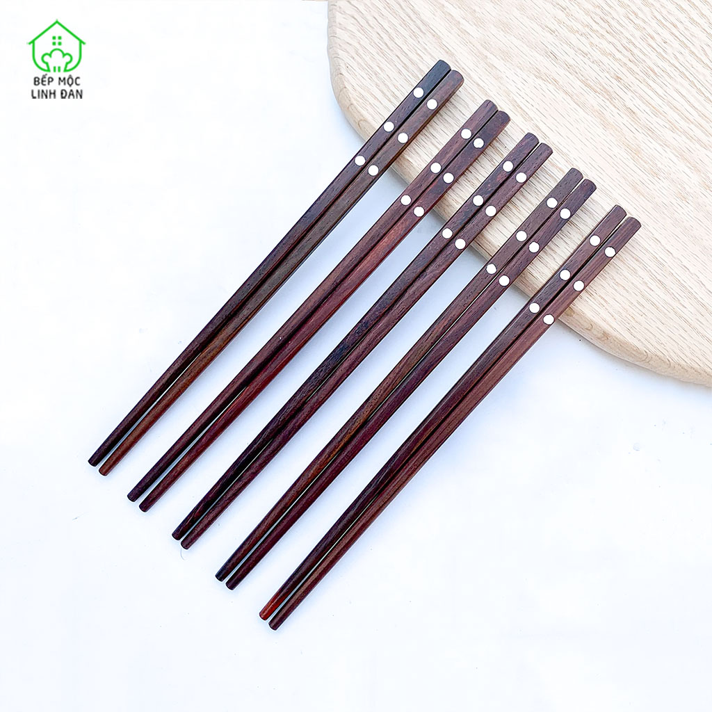 Đũa gỗ trắc khảm xà cừ 3 chấm hahanco bộ 05 đôi