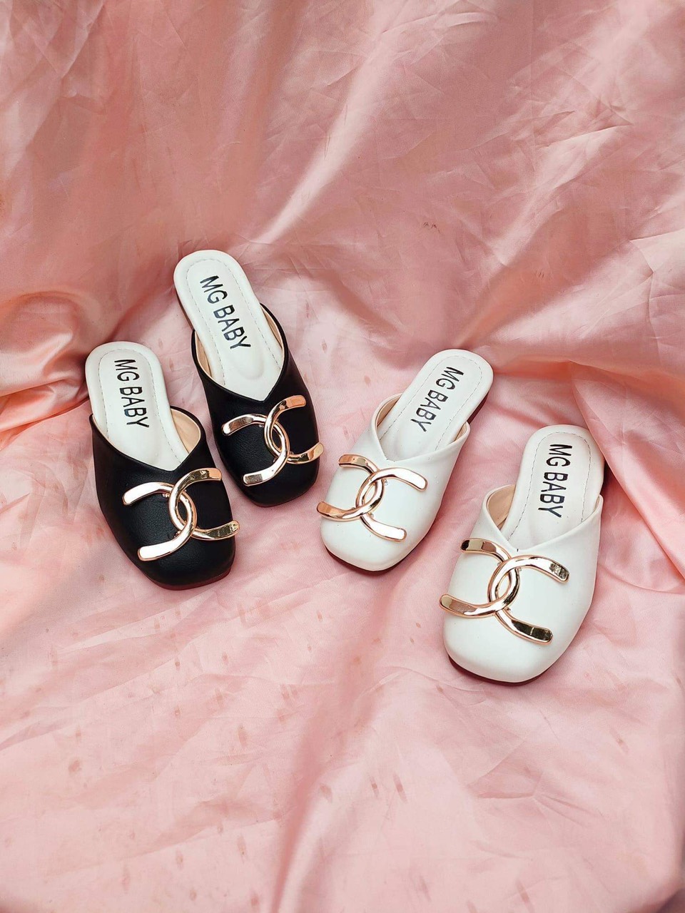 Giày dép sục cho bé gái mềm nhẹ- Lebi Store