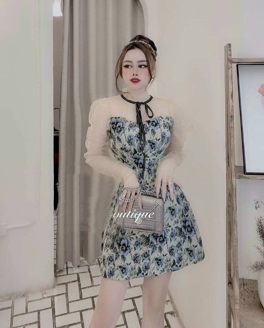 Đầm Xòe Su Bột In KTS Sang Trọng Họa Tiết 2 Màu Tay Phối Lưới Cột Nơ Cổ Dễ Thương Thời Trang Có Mút Ngực Dạo Phố Dự Tiệc