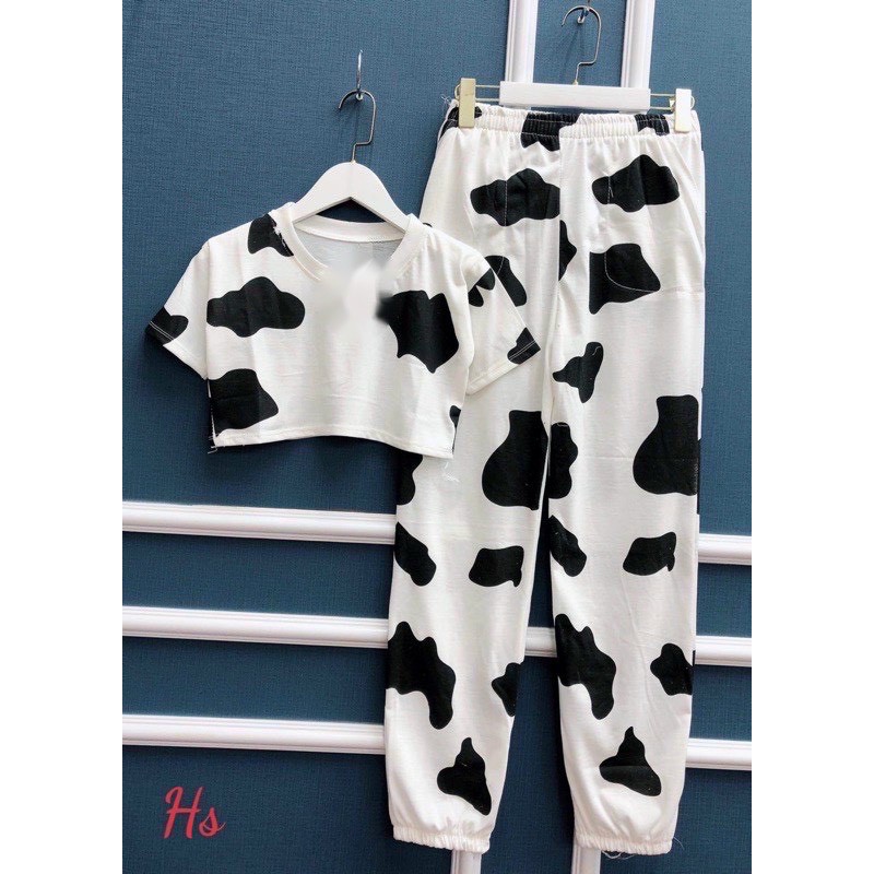 Áo thun croptop tay ngắn unisex bò sữa tp