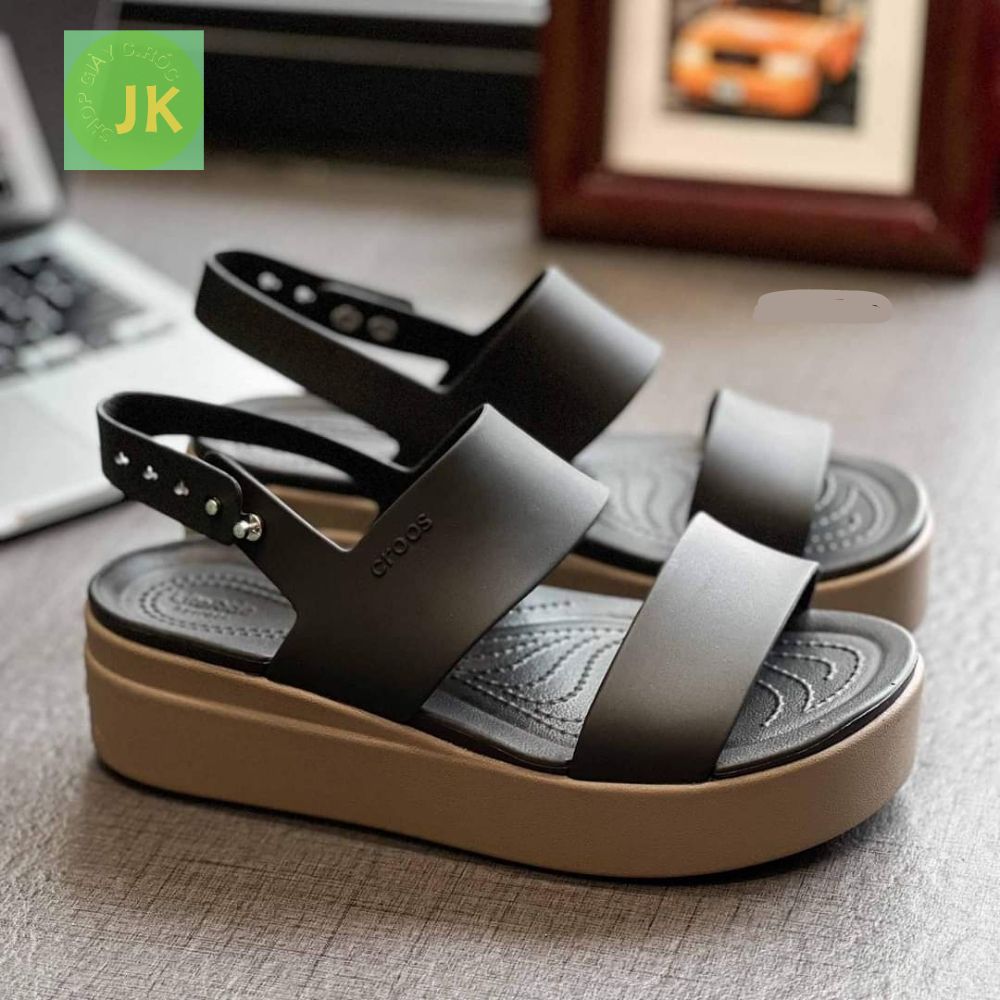 Sandal Cross Nữ Blooklym đế xuồng, cao 5cm ,Màu đen nâu