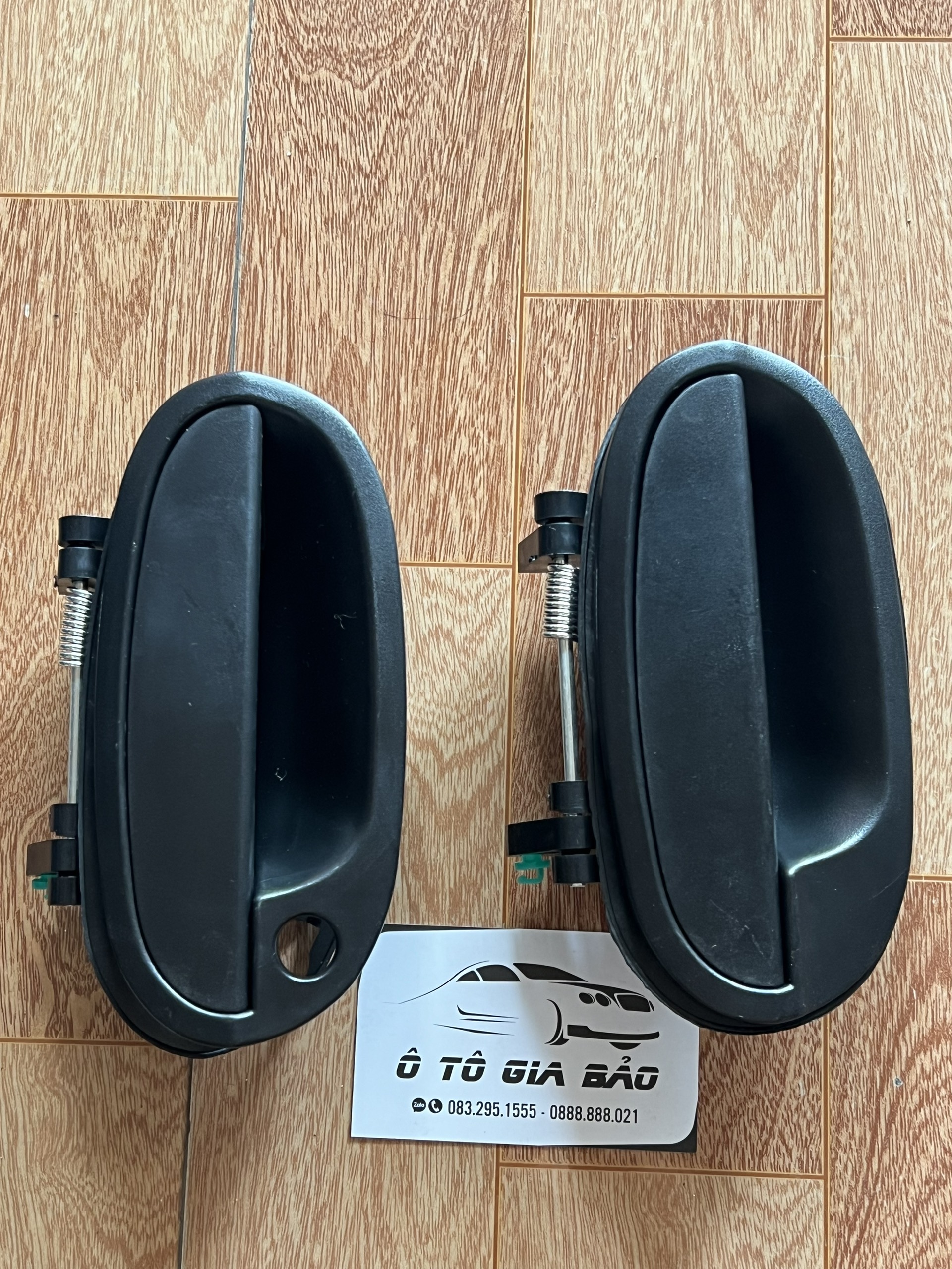 Tay cửa ngoài matiz 3 , spark m200