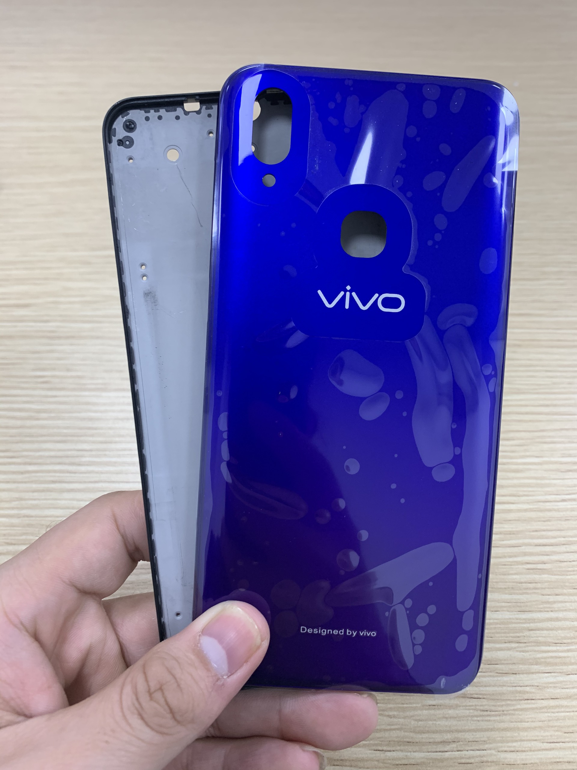 Vỏ máy vivo v11i