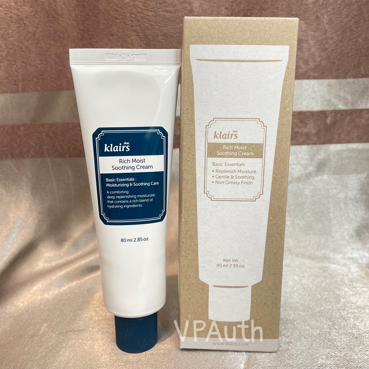 Kem dưỡng da Dear Klairs Rich Moist Soothing Cream