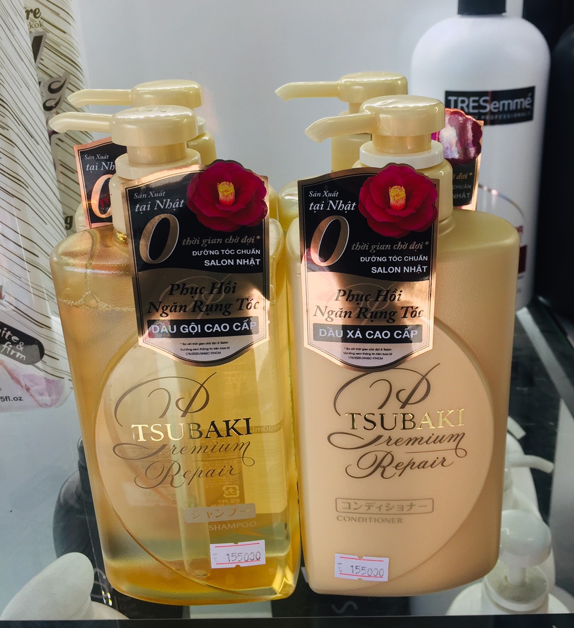 Bộ Dầu Gội Xả Tsubaki Premium Repair màu vàng phục hồi hư tổn và ngăn rụng tóc