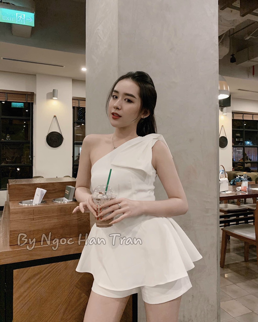 Set áo lệch vai kết nơ vai xinh xắn