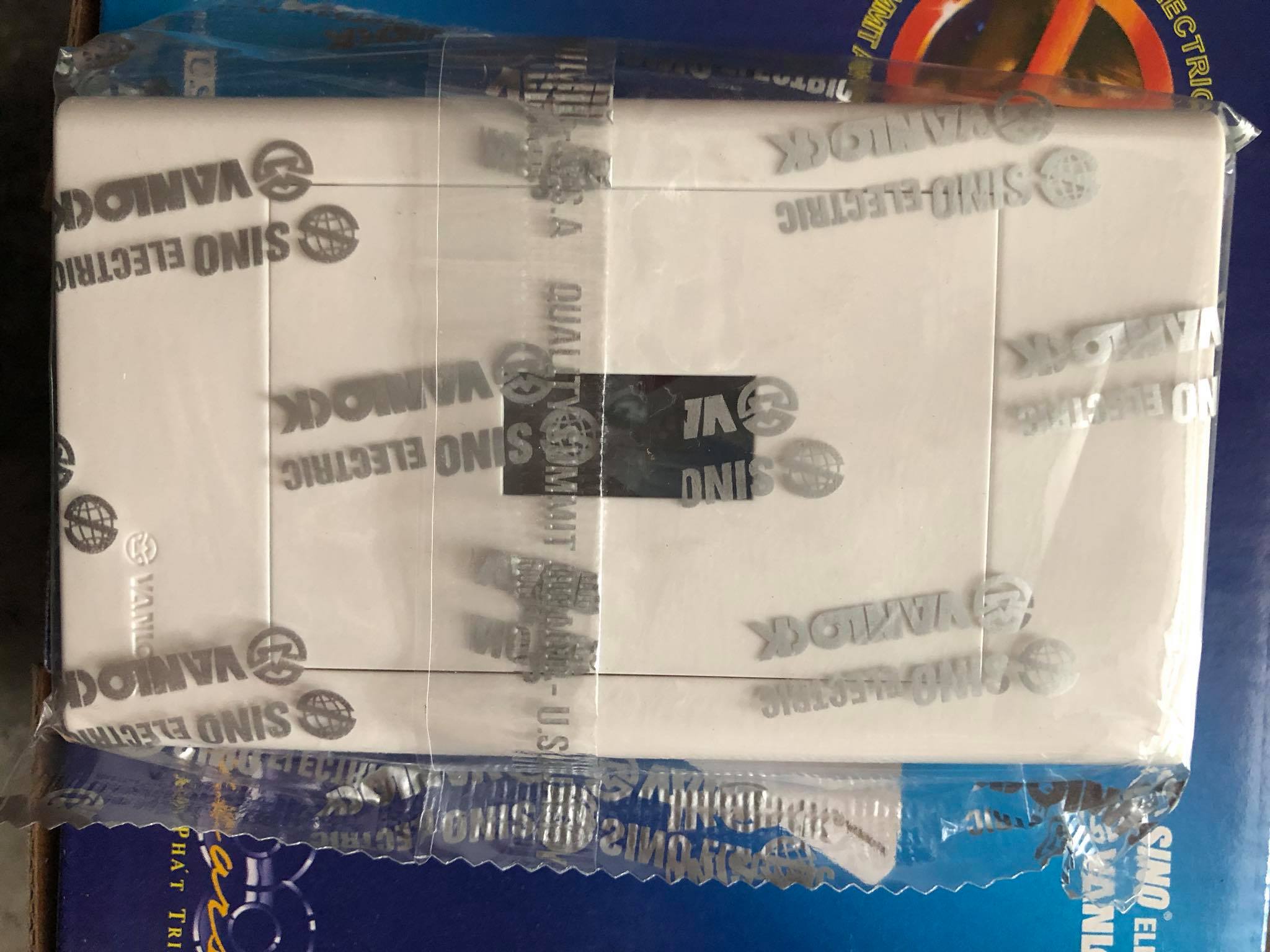 Mặt át đen(20 cái/hộp)