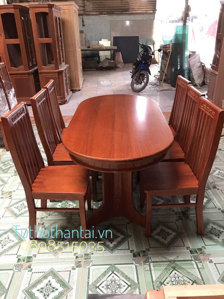 Bàn ăn gỗ Cao Su mặt phủ gỗ Sồi chân V