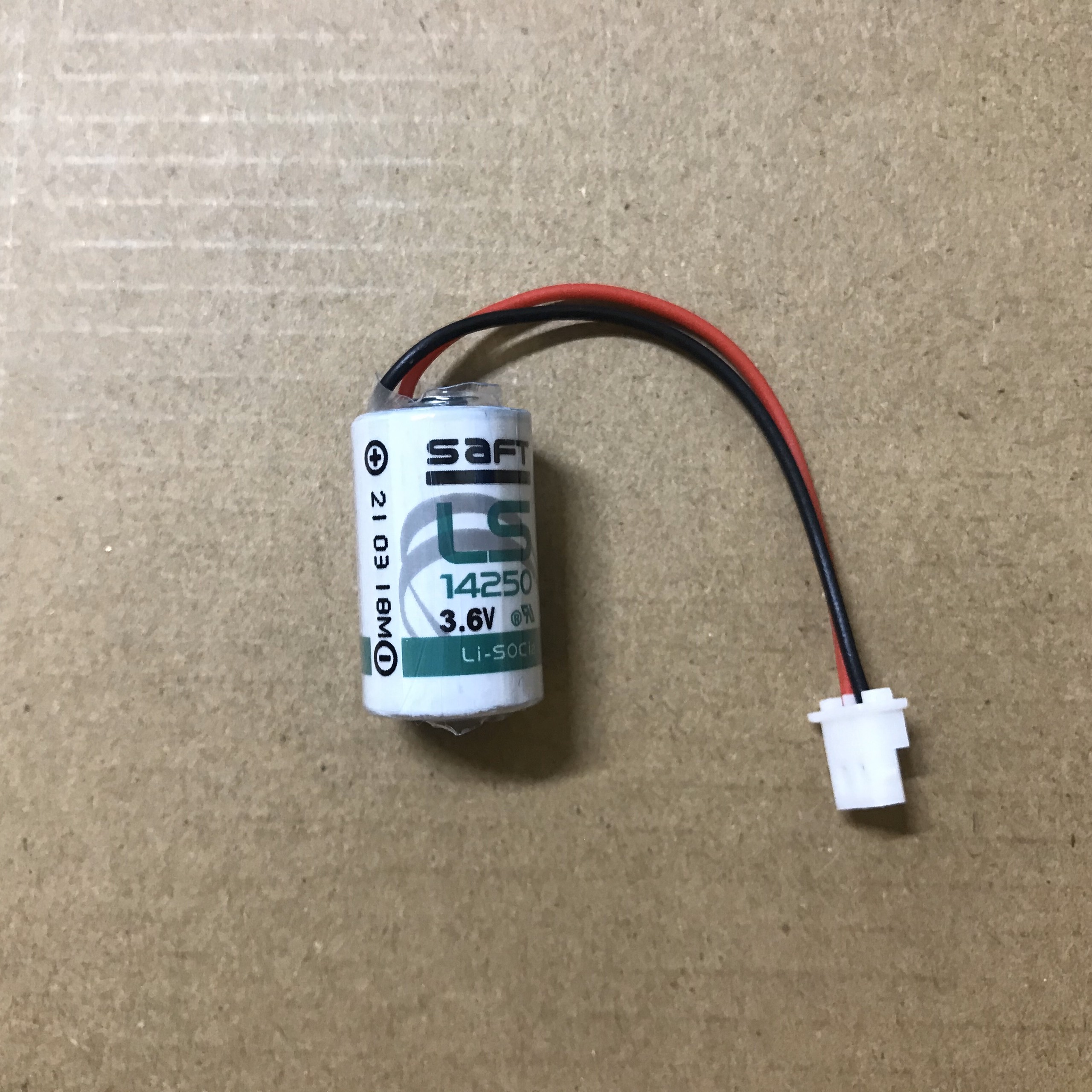 Pin ls14250 saft 1/2 aa 3.6v loại giắc cắm