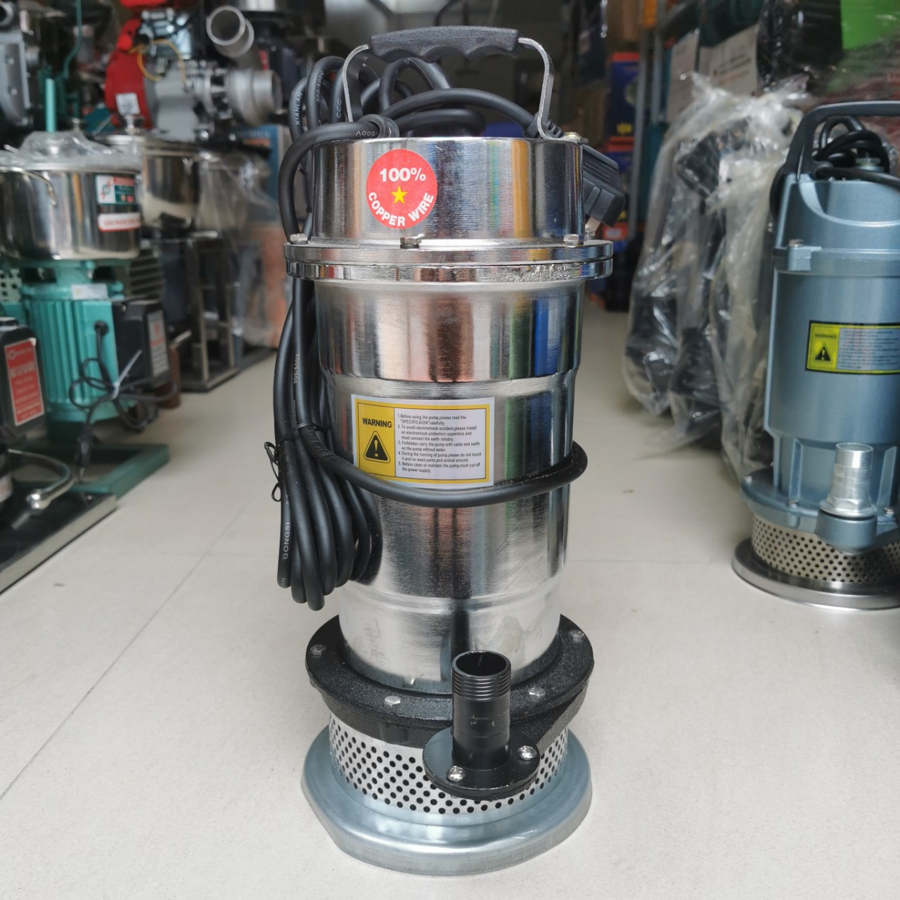 Máy bơm chìm bơm tõm inox 370w 220v 100% dây đồng