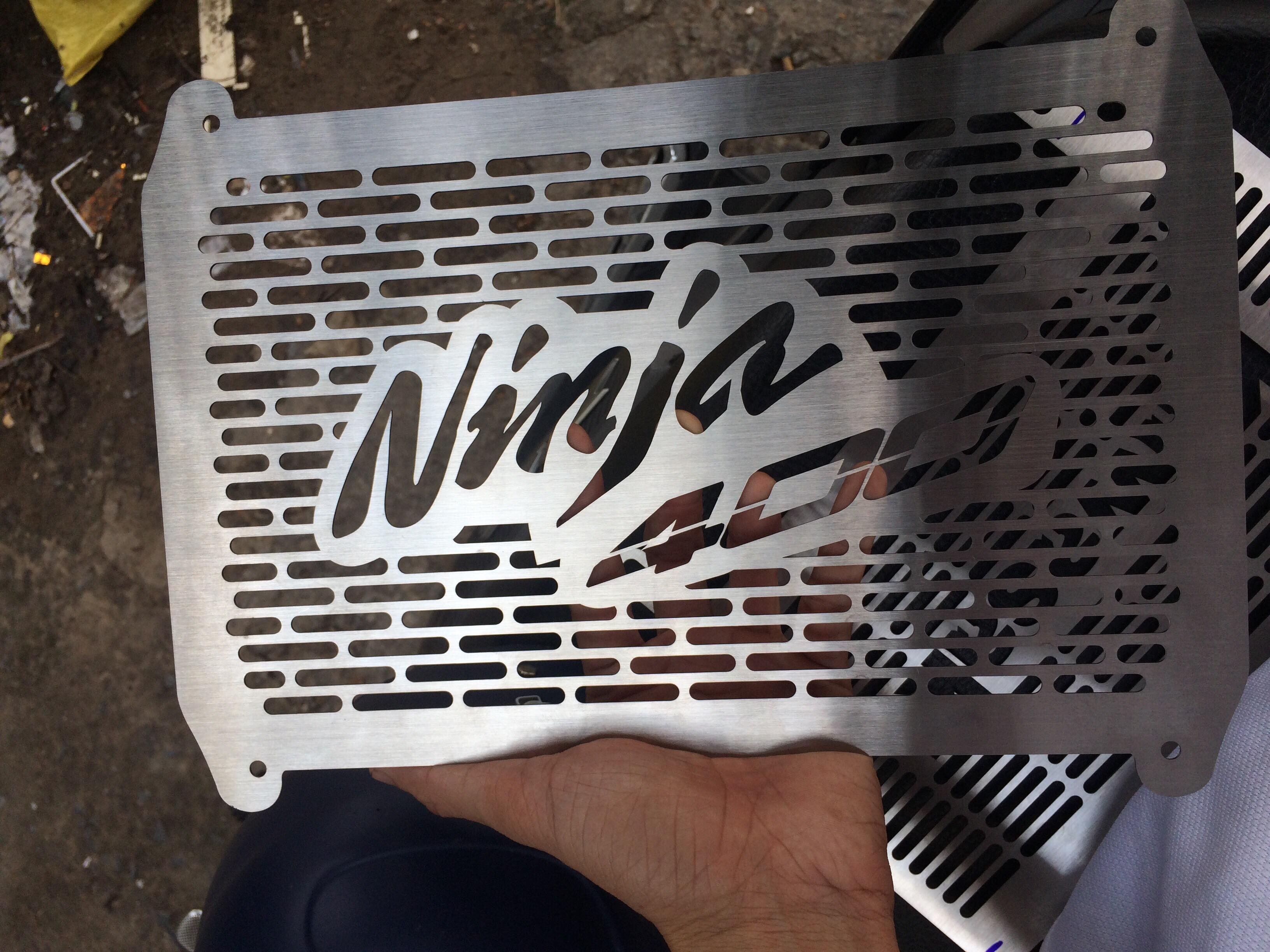 Che két nước bảo vệ két nước ninja 400 - che két bảo vệ két nước