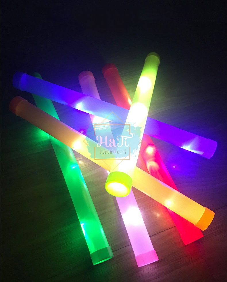 QUE CỔ VŨ PHÁT QUANG NHIỀU MÀU 38CM - HATI DECOR PARTY