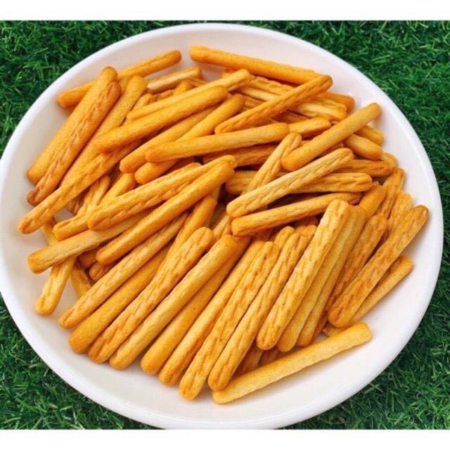 500gr bánh quy đũa vị mặn ngọt thơm nức mùi sữa