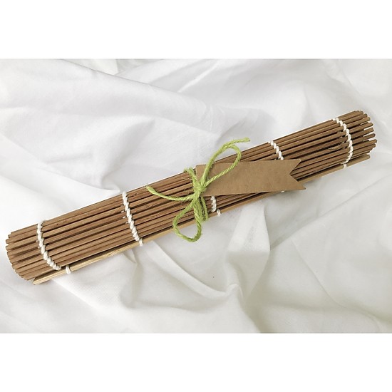 Mành tre làm cơm cuộn Shushi Kimbap tiện lợi