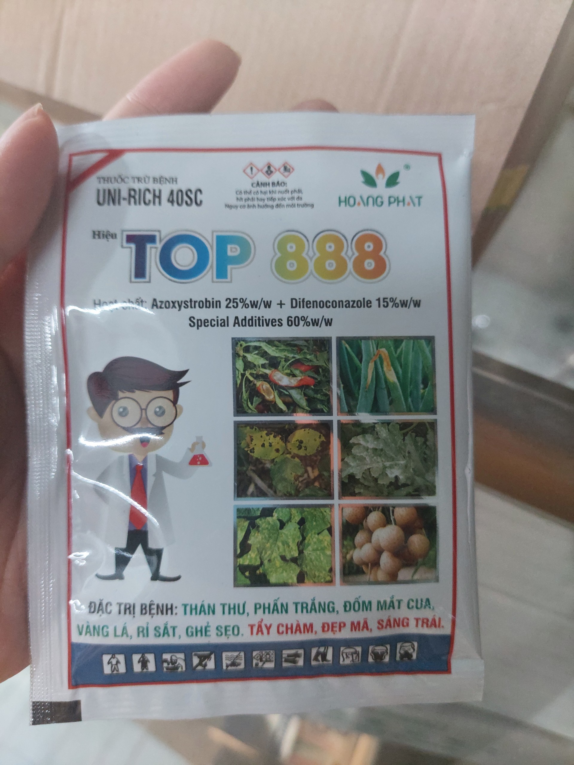 thuoc-tru-benh-top-888-dac-tri-than-thu-phan-trang-vang-la-ri-sat-ghe-seo-goi-18ml-2 thuoc-tru-benh-top-888-dac-tri-than-thu-phan-trang-vang-la-ri-sat-ghe-seo-goi-18ml-2