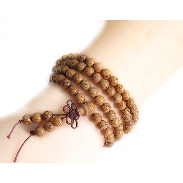 Chuỗi 108 hạt đeo tay bằng gỗ mân tự nhiên thiết kế nhiều vòng độc đáo