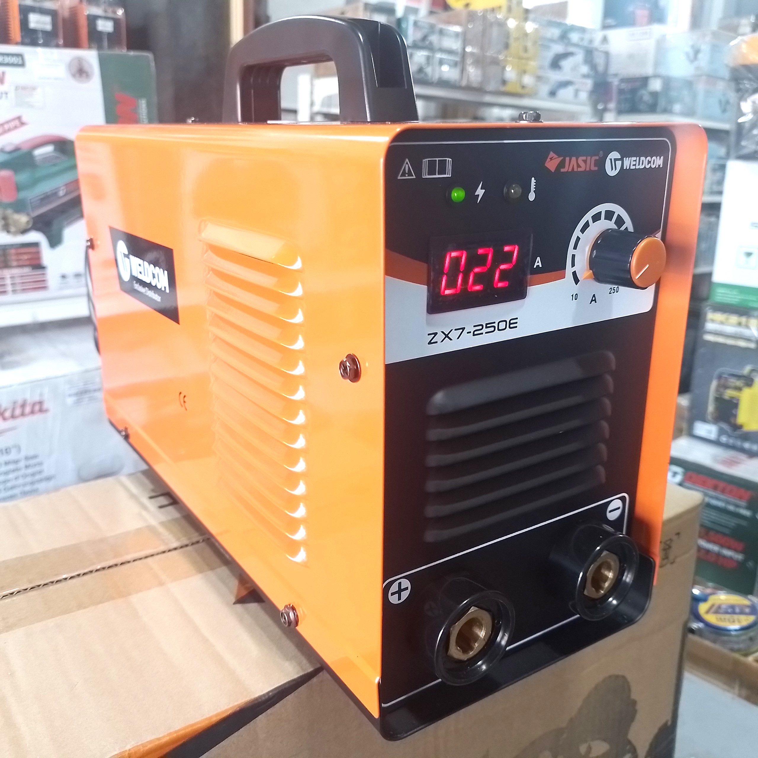 Máy hàn que jasic - zx7-250e cam kết máy chính hãng 100% weldcom phân phối và bảo hành 18 tháng